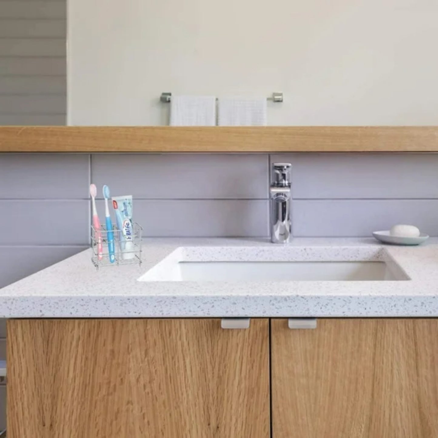 LunaLulinlk Stainless Steel Bathroom Toothbrush Holder Toothpaste Holder