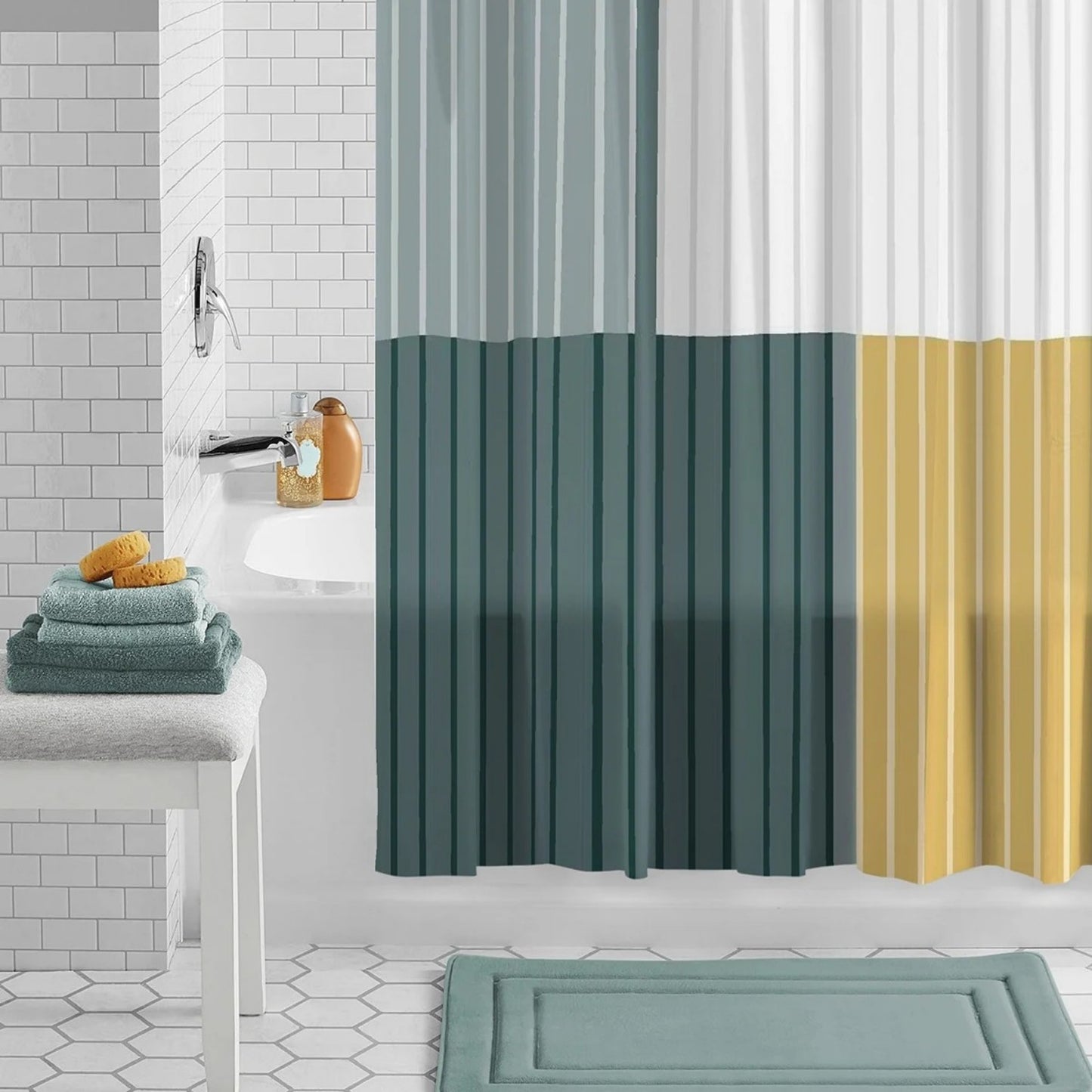 LunaLulinlk Striped 30% recycled PEVA shower curtain and hooks