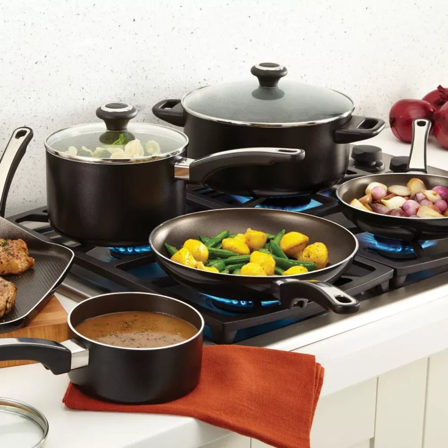 LunaLulink 17-Piece High Performance Nonstick Aluminum Pots and Pans Set, Cookware Set, Black