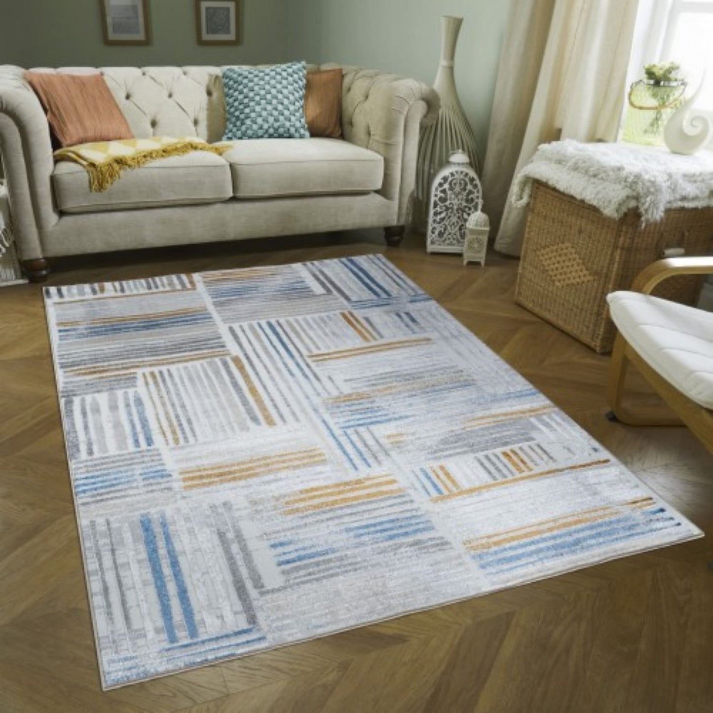 LunaLulinlk Sleek Lines Multi 5 ft. 3 in. x 7 ft. Area Rug White Polyester