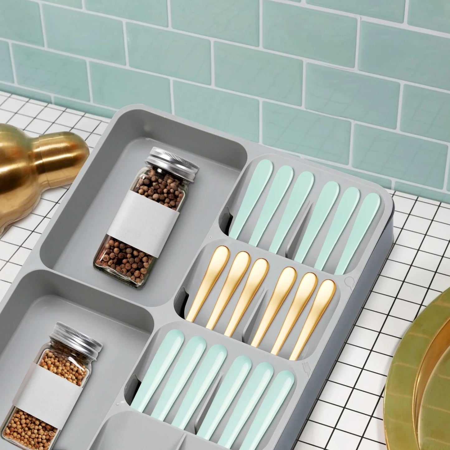 LunaLulinlk Silverware Drawer Organizer, Expandable Utensil Organizer for Kitchen Drawers, Adjustable Cutlery, Compact Drawer Divider