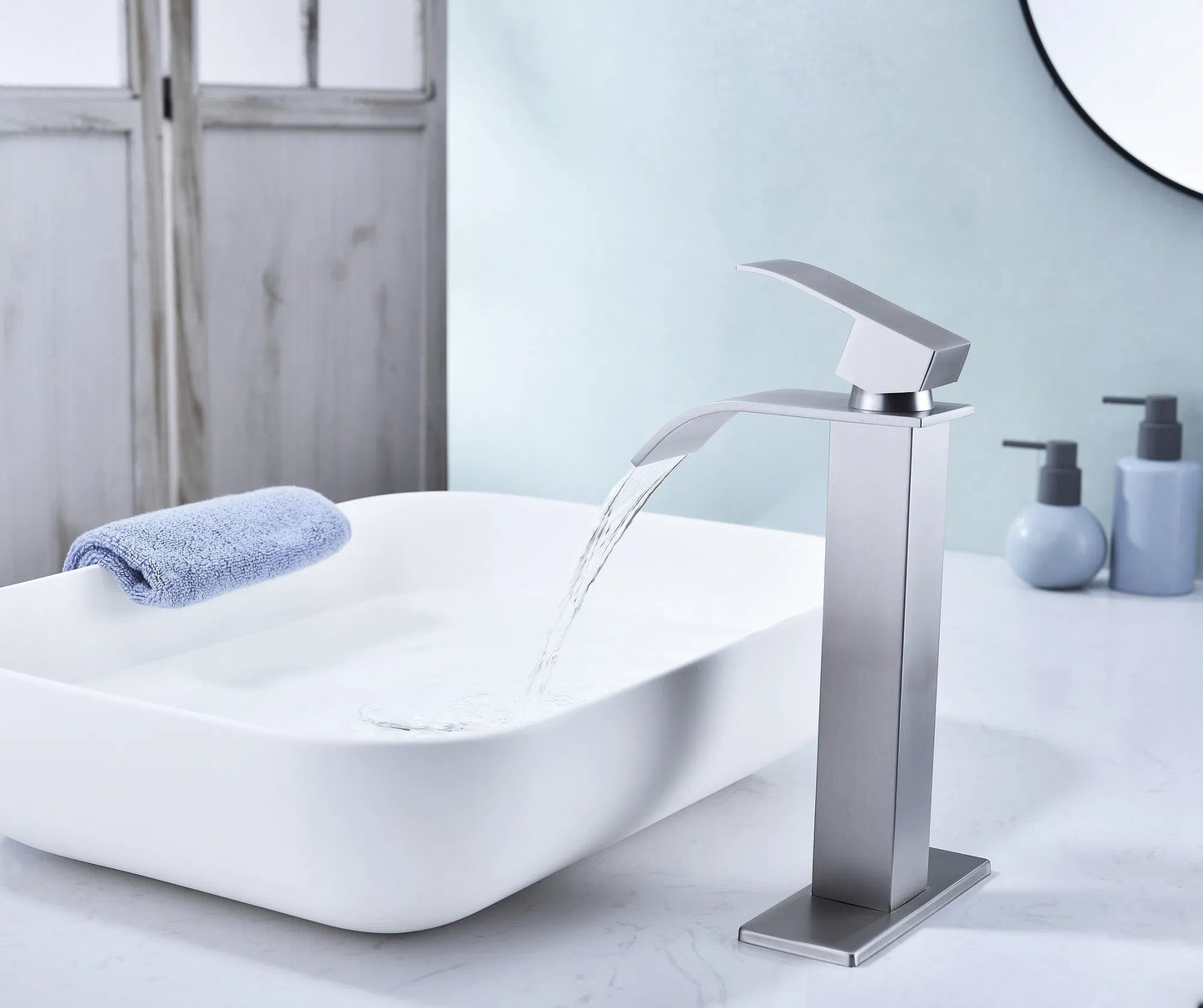 LunaLulinlk Waterfall Spout Bathroom Faucet,Single Handle Bathroom Vanity Sink Faucet