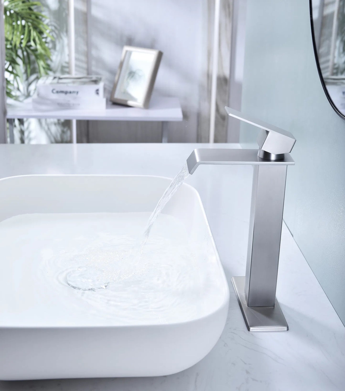 LunaLulinlk Waterfall Spout Bathroom Faucet,Single Handle Bathroom Vanity Sink Faucet