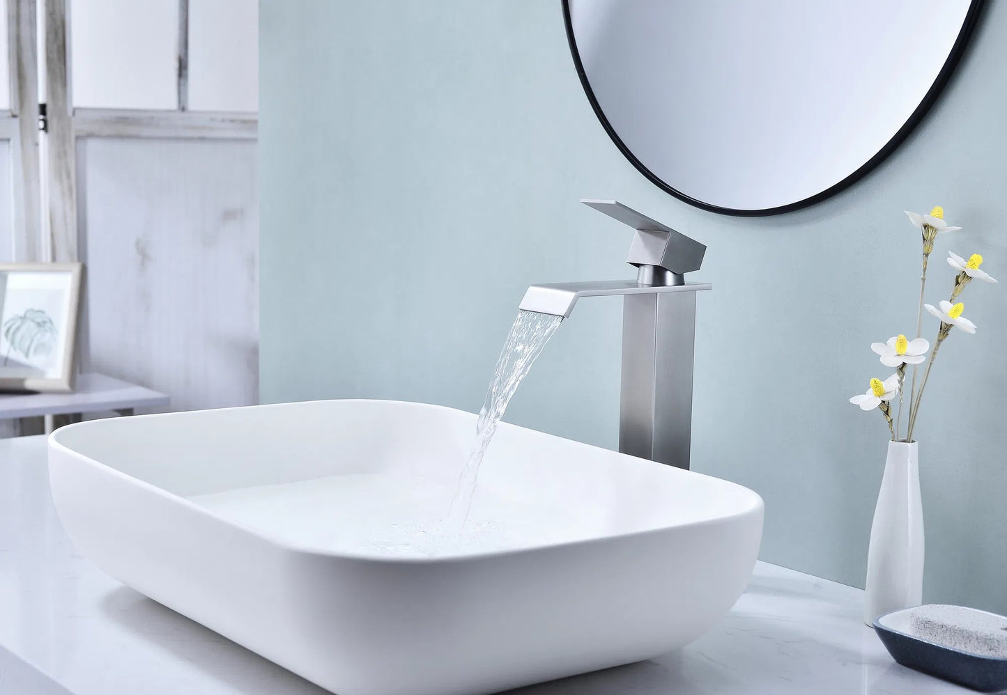 LunaLulinlk Waterfall Spout Bathroom Faucet,Single Handle Bathroom Vanity Sink Faucet