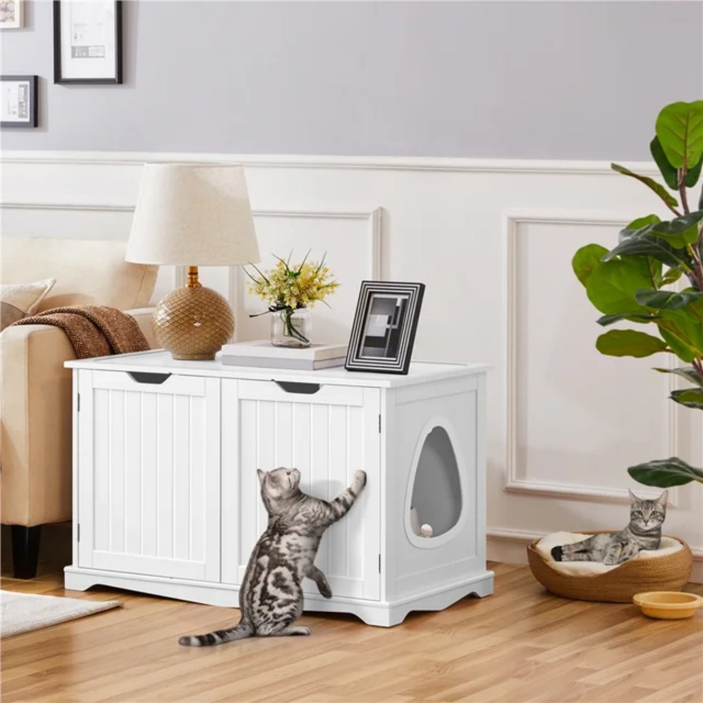 LunaLulinlk White Wooden cat litter box (with partition)