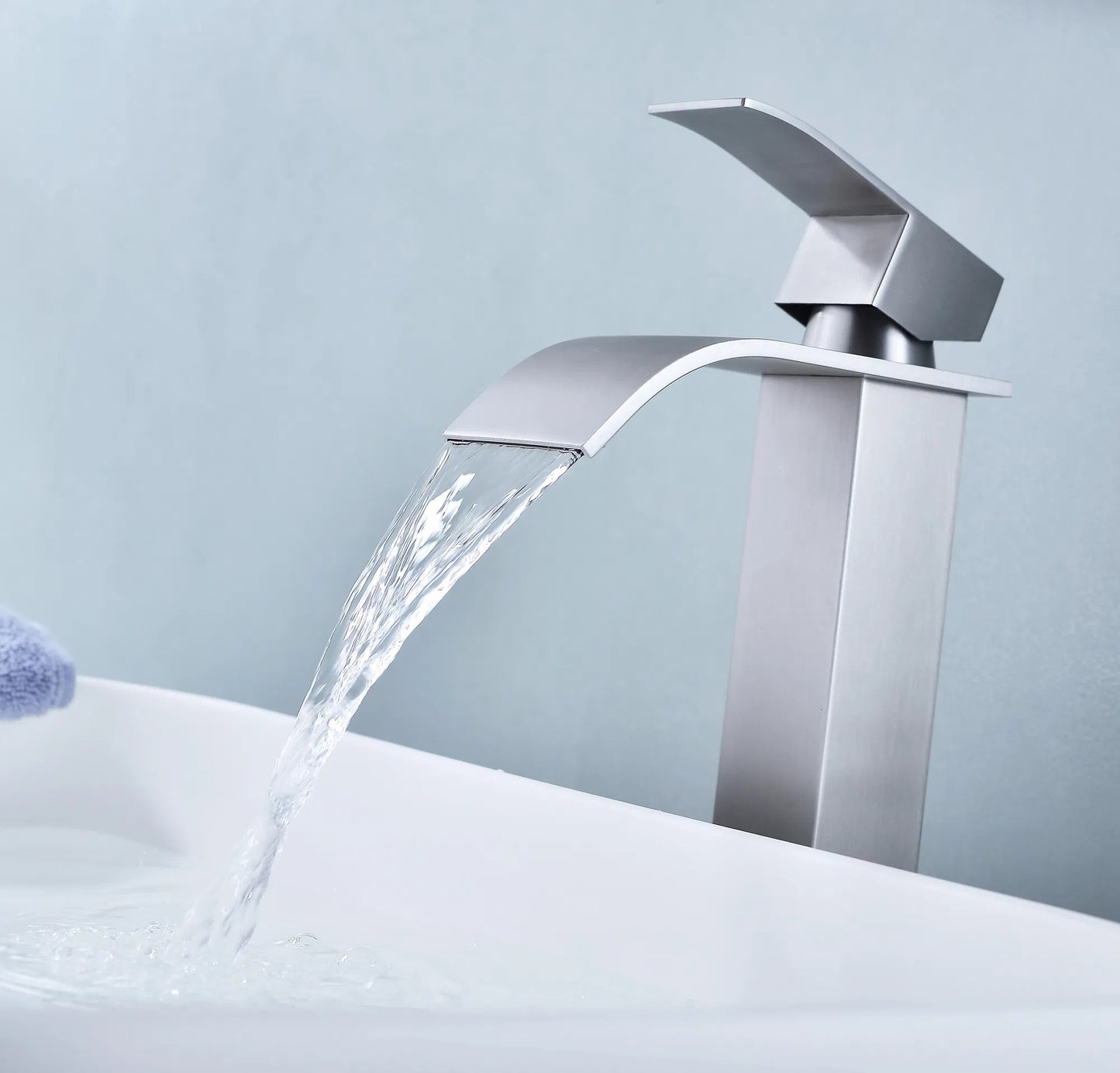 LunaLulinlk Waterfall Spout Bathroom Faucet,Single Handle Bathroom Vanity Sink Faucet